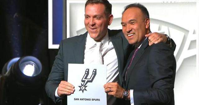 1684366048358027512.jpg tucao.jpg